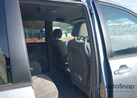 2005 Toyota Sienna Le из США, поврежденный, VIN 5TDZA23C55S345941